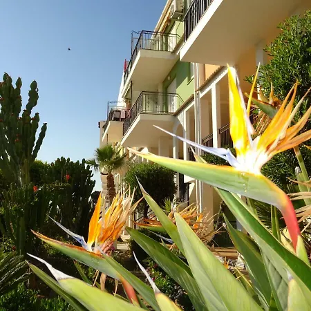 Apartamento Vistas Al Mar Azul Apartman